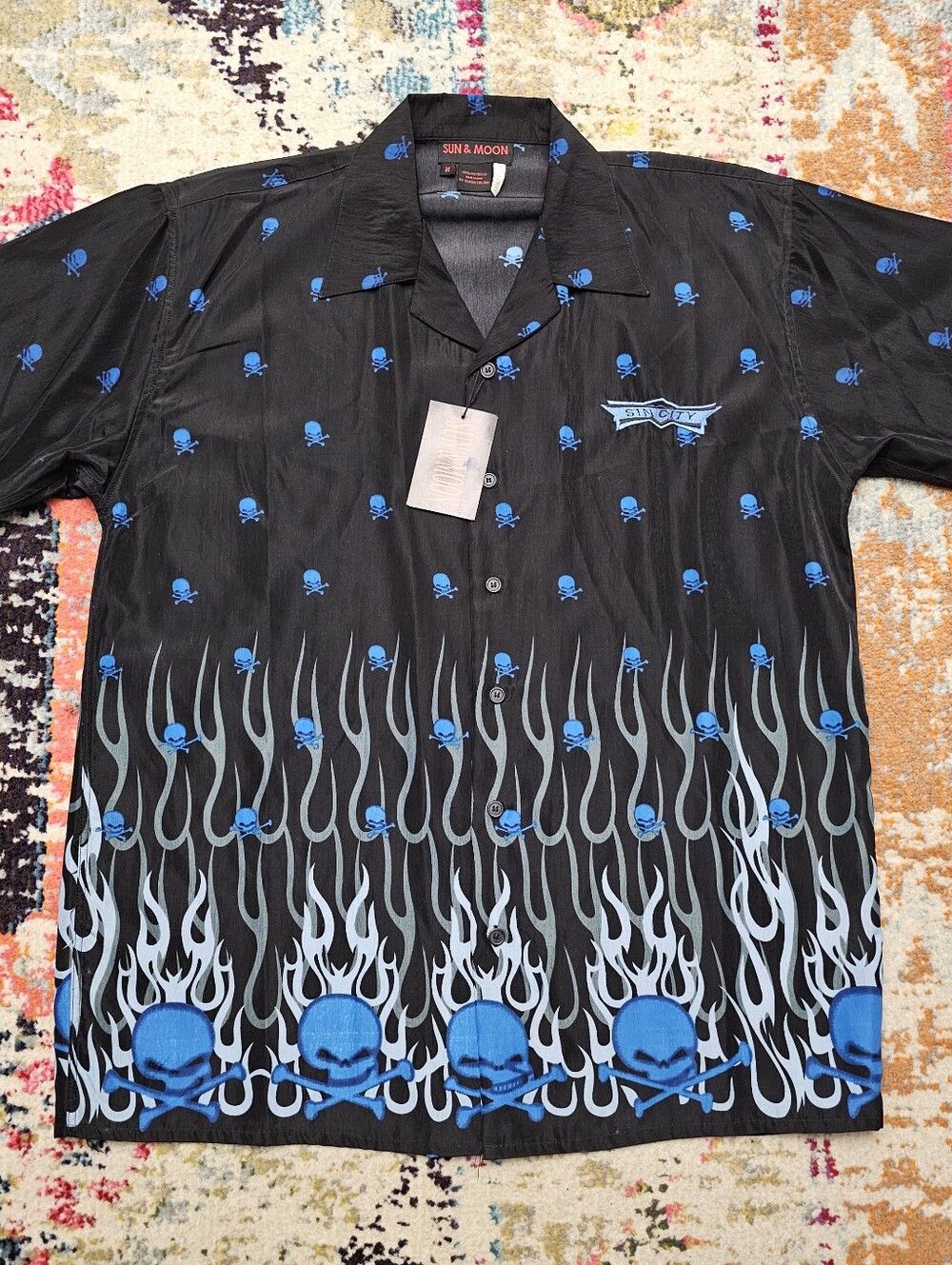 VTG Y2K Sun & Moon Sin City Shirt Men's Medium Deadstock Polyester Skulls Flames